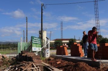 Novo Cabrais ganha quadras poliesportiva e de padel