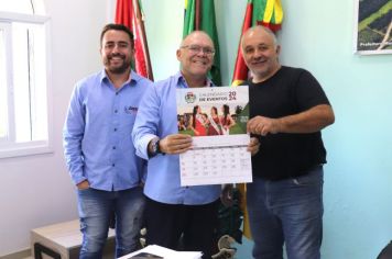 Calendário de Eventos de Novo Cabrais 2024 já disponível para retirada