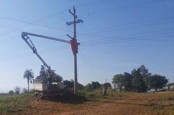 ILUMINAÇÃO PÚBLICA │SECRETARIA REALIZA TROCA DE LÂMPADAS E MANUTENÇÃO NO CENTRO E INTERIOR DO MUNICÍPIO