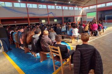 Palestra promove reflexão sobre respeito e combate ao bullying 