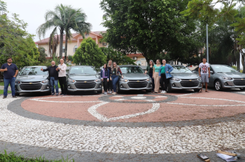 Município adquire cinco veículos para a Saúde