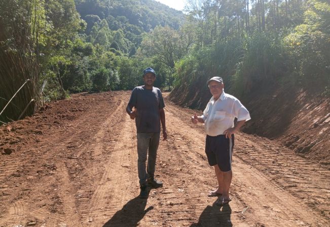 Obra de alargamento na estrada da Linha São João é concluída