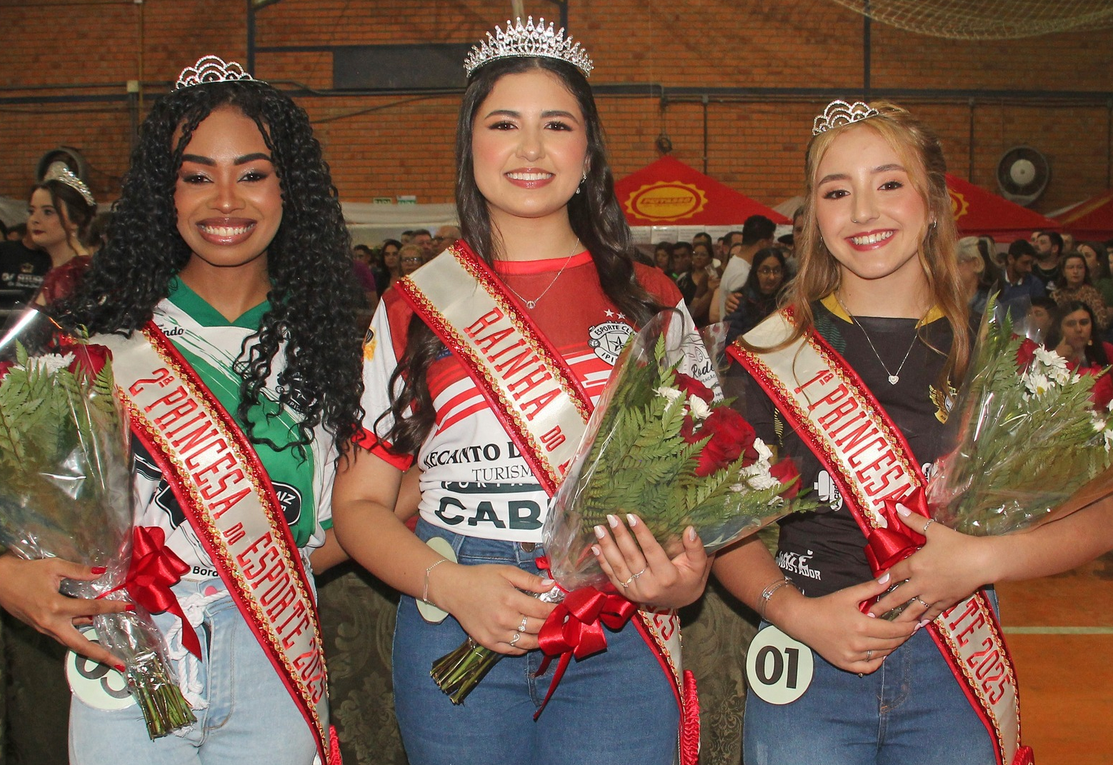 Nova corte do esporte é formada por Maria Eduarda, Andriélly e Gisleine